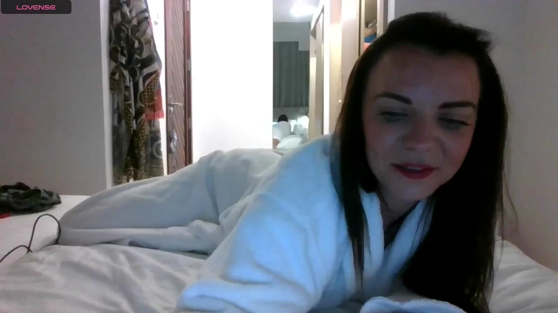 Gallery image thumbnail from innocentSamx's myfreecams stream on, 07/27/2024, 23:15 image 2 of 20