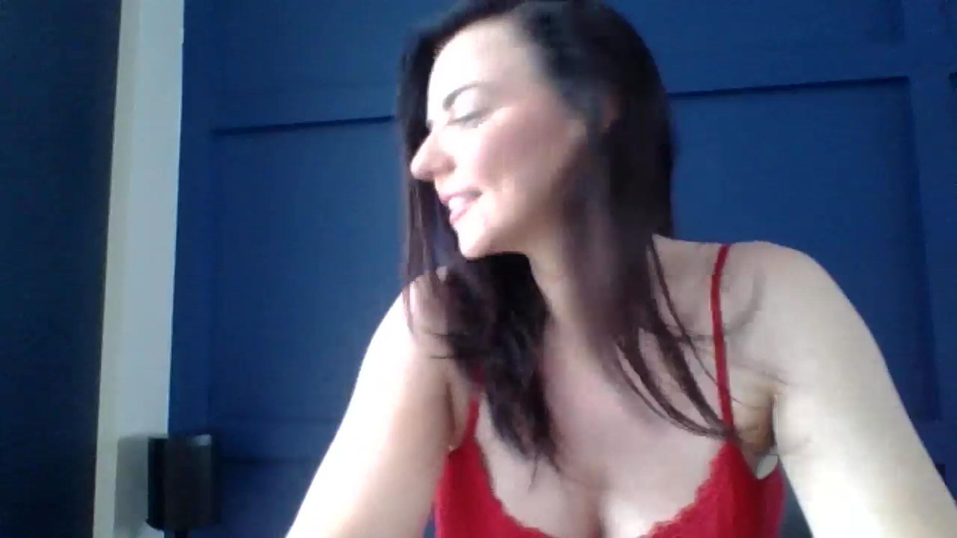 Gallery image thumbnail from innocentSamx's myfreecams stream on, 08/14/2024, 15:19 image 19 of 20