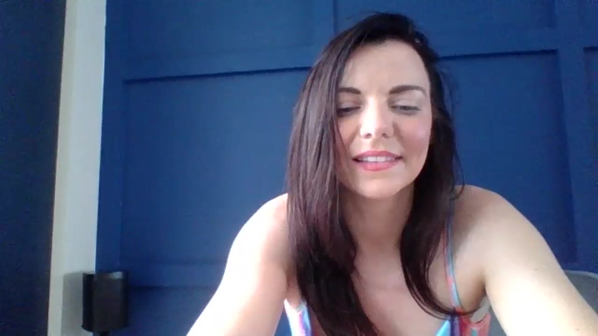Gallery image thumbnail from innocentSamx's myfreecams stream on, 08/14/2024, 15:19 image 6 of 20