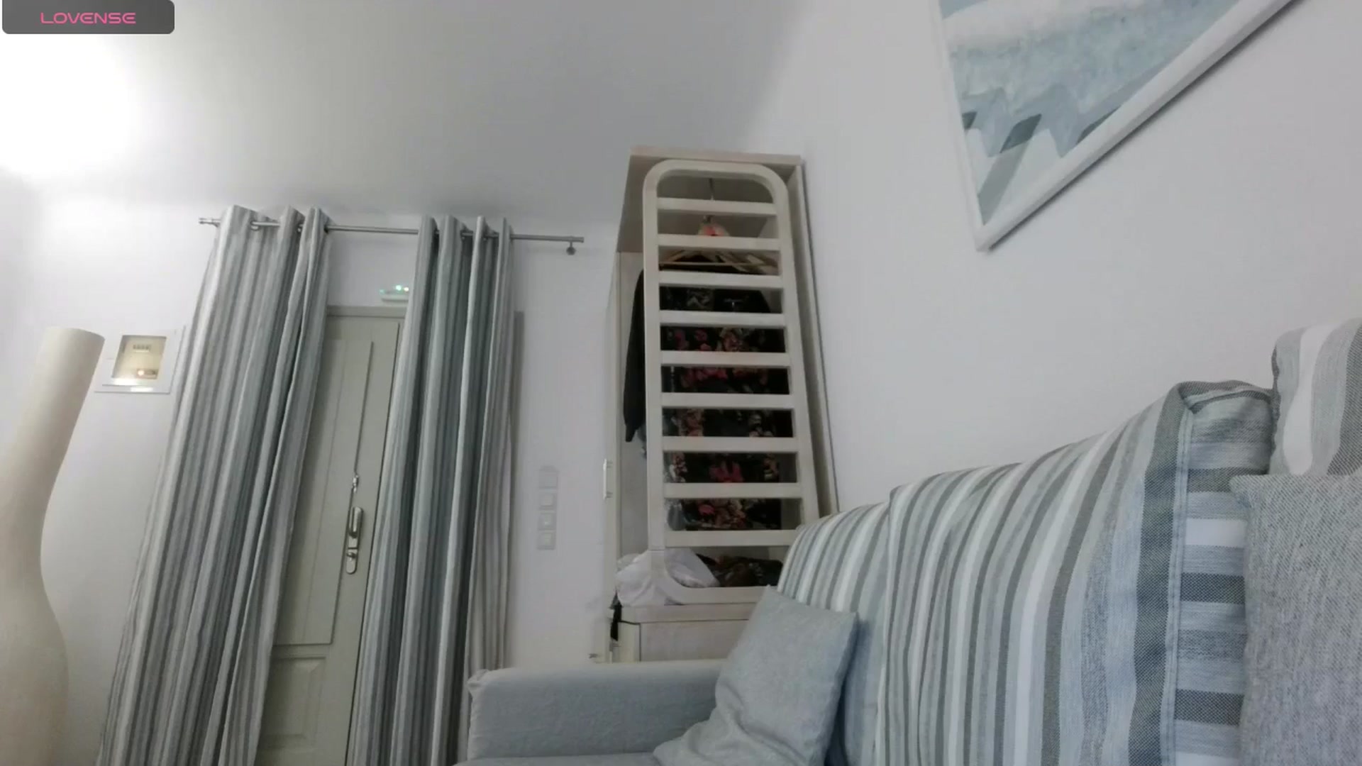 Gallery image thumbnail from innocentSamx's myfreecams stream on, 08/25/2024, 19:31 image 9 of 20