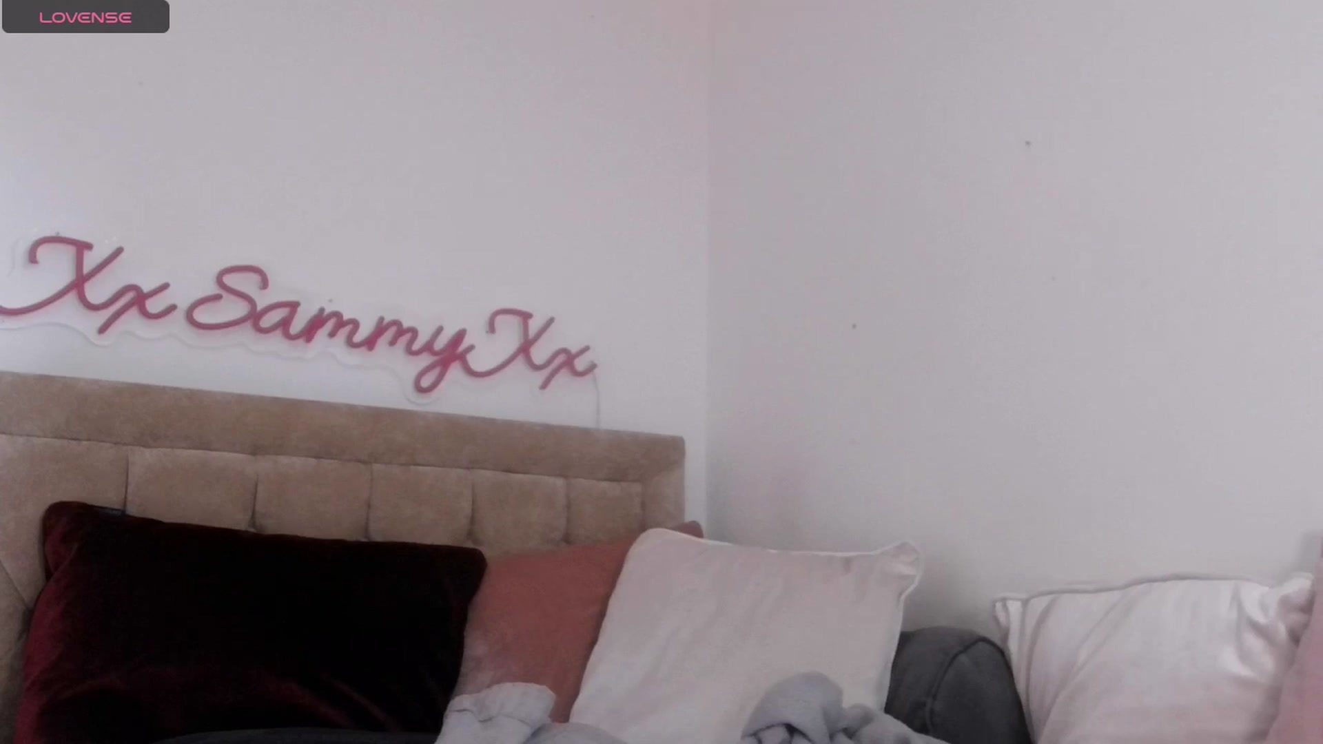 Gallery image thumbnail from innocentSamx's myfreecams stream on, 09/04/2024, 14:54 image 8 of 20