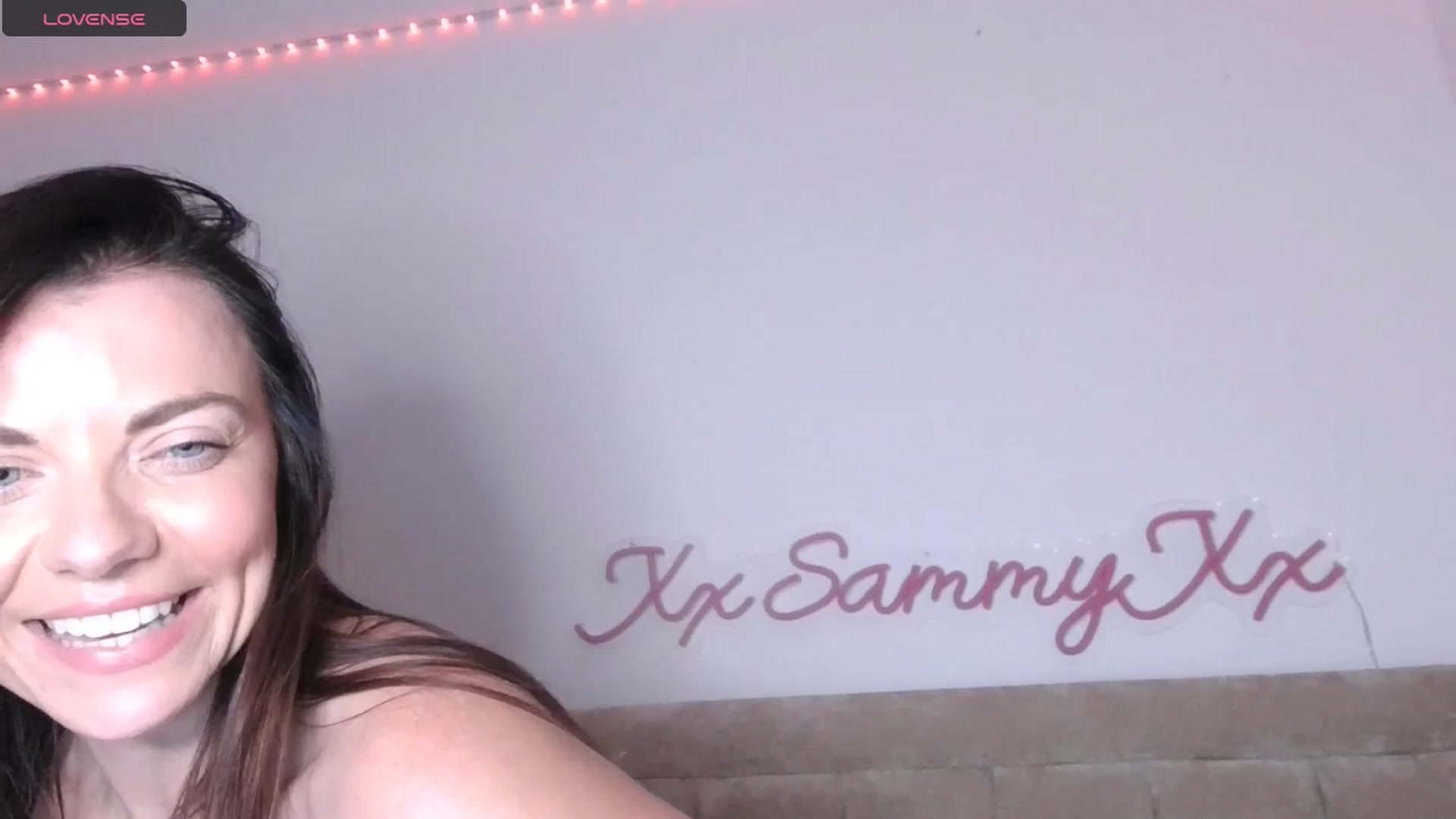 Gallery image thumbnail from innocentSamx's myfreecams stream on, 09/04/2024, 17:06 image 11 of 20