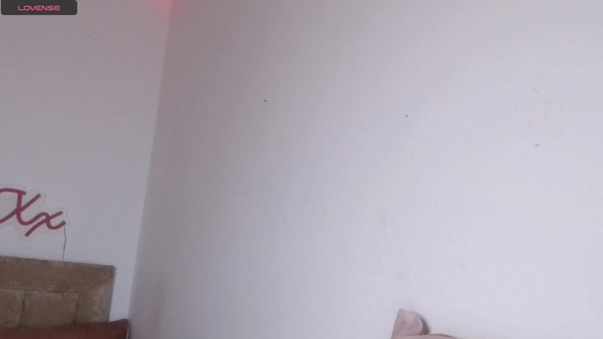 Gallery image thumbnail from innocentSamx's myfreecams stream on, 09/04/2024, 17:06 image 1 of 20