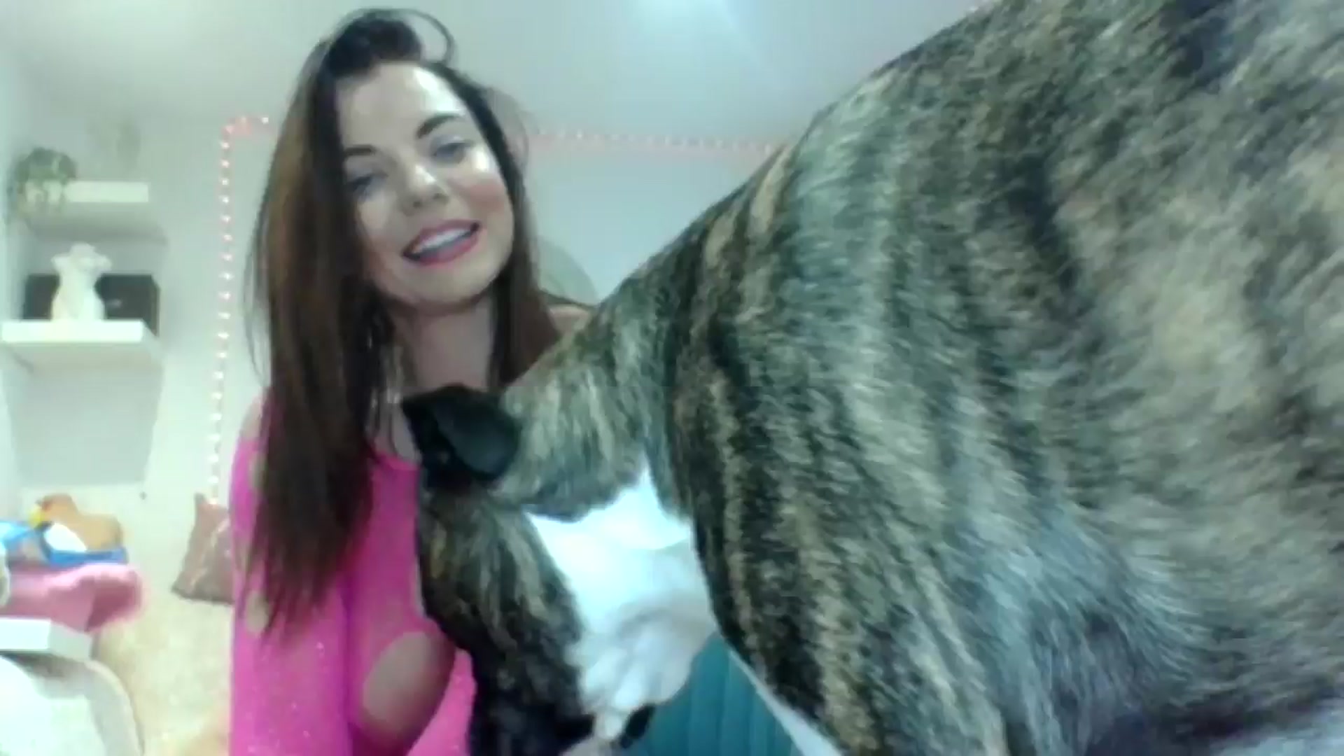Gallery image thumbnail from innocentSamx's myfreecams stream on, 09/12/2024, 15:10 image 7 of 20