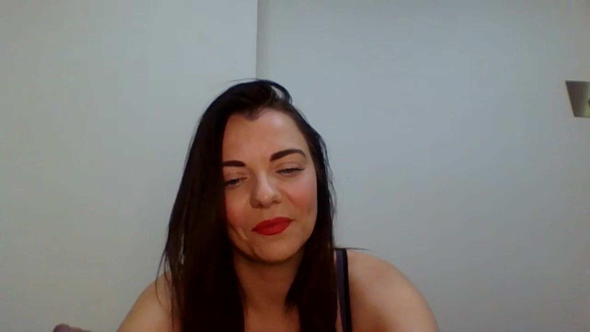 Gallery image thumbnail from innocentSamx's myfreecams stream on, 10/31/2024, 13:49 image 6 of 20