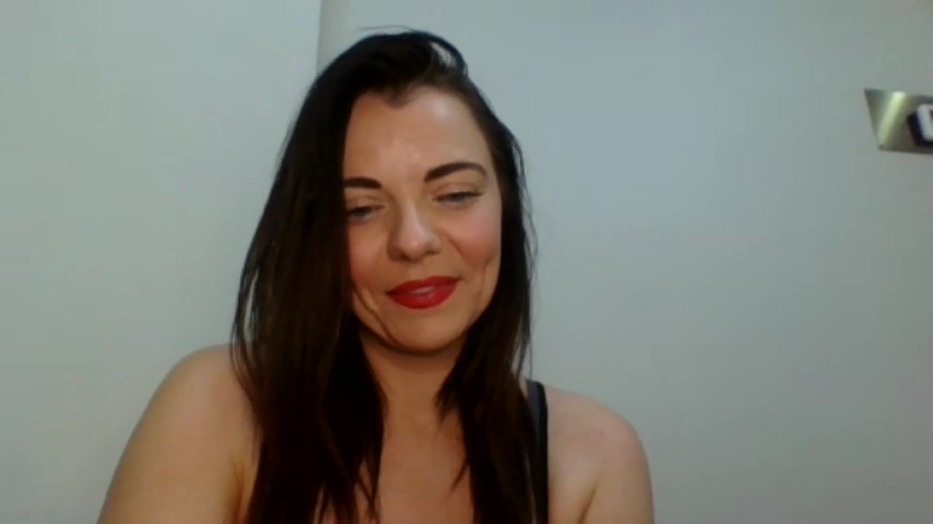 Gallery image thumbnail from innocentSamx's myfreecams stream on, 10/31/2024, 13:49 image 4 of 20