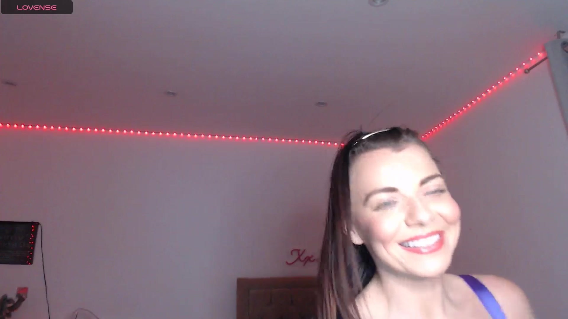 Gallery image thumbnail from innocentSamx's myfreecams stream on, 11/16/2024, 14:23 image 2 of 20
