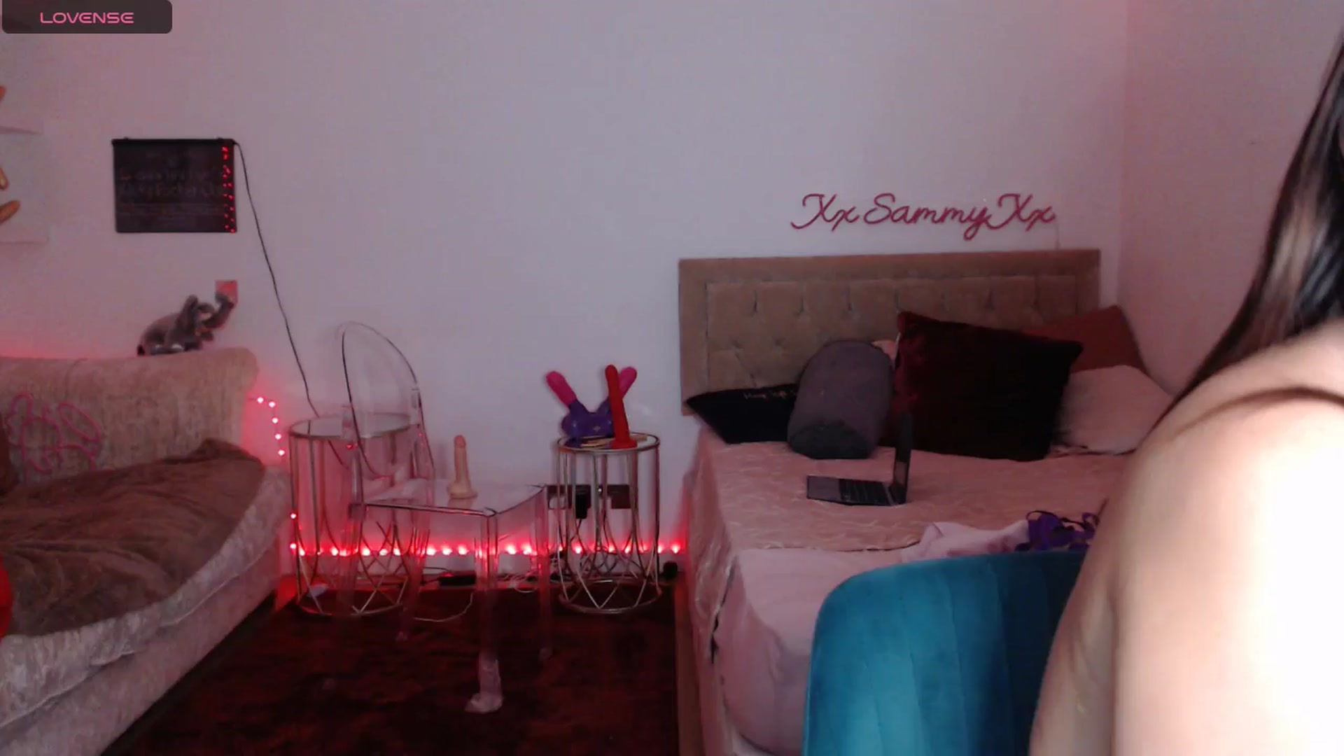 Gallery image thumbnail from innocentSamx's myfreecams stream on, 11/16/2024, 14:38 image 1 of 20
