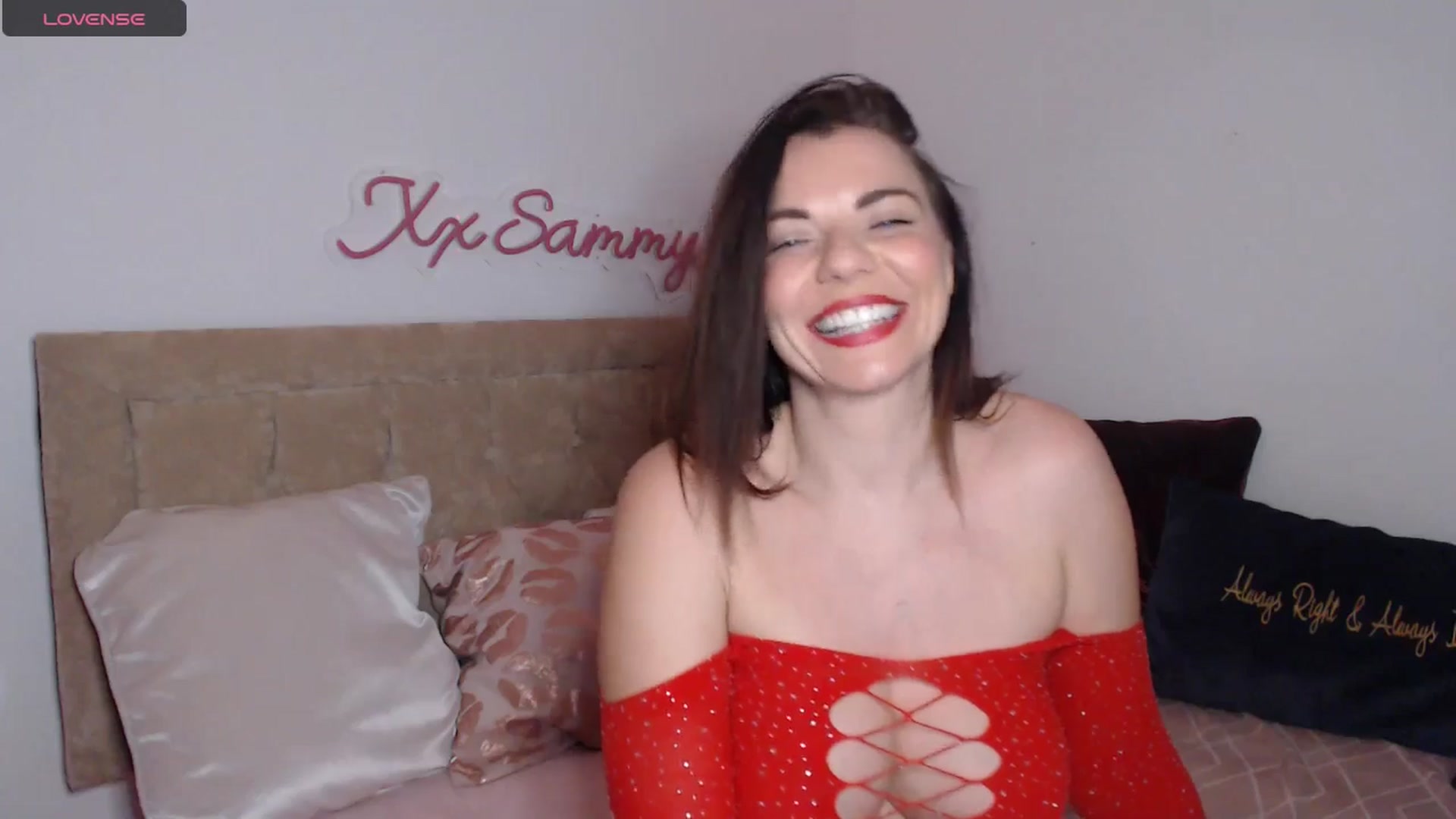 Gallery image thumbnail from innocentSamx's myfreecams stream on, 11/23/2024, 21:56 image 10 of 20
