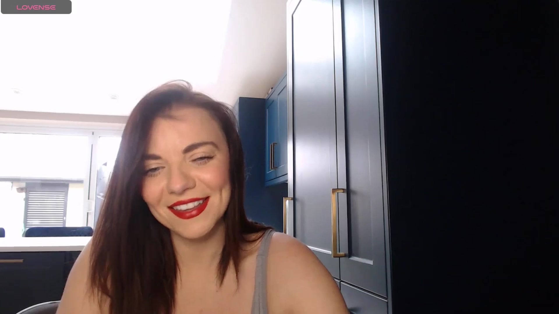 Gallery image thumbnail from innocentSamx's myfreecams stream on, 12/10/2024, 13:46 image 19 of 20