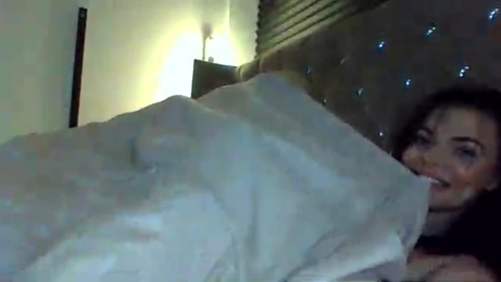 Gallery image thumbnail from innocentSamx's myfreecams stream on, 12/12/2024, 16:41 image 9 of 20