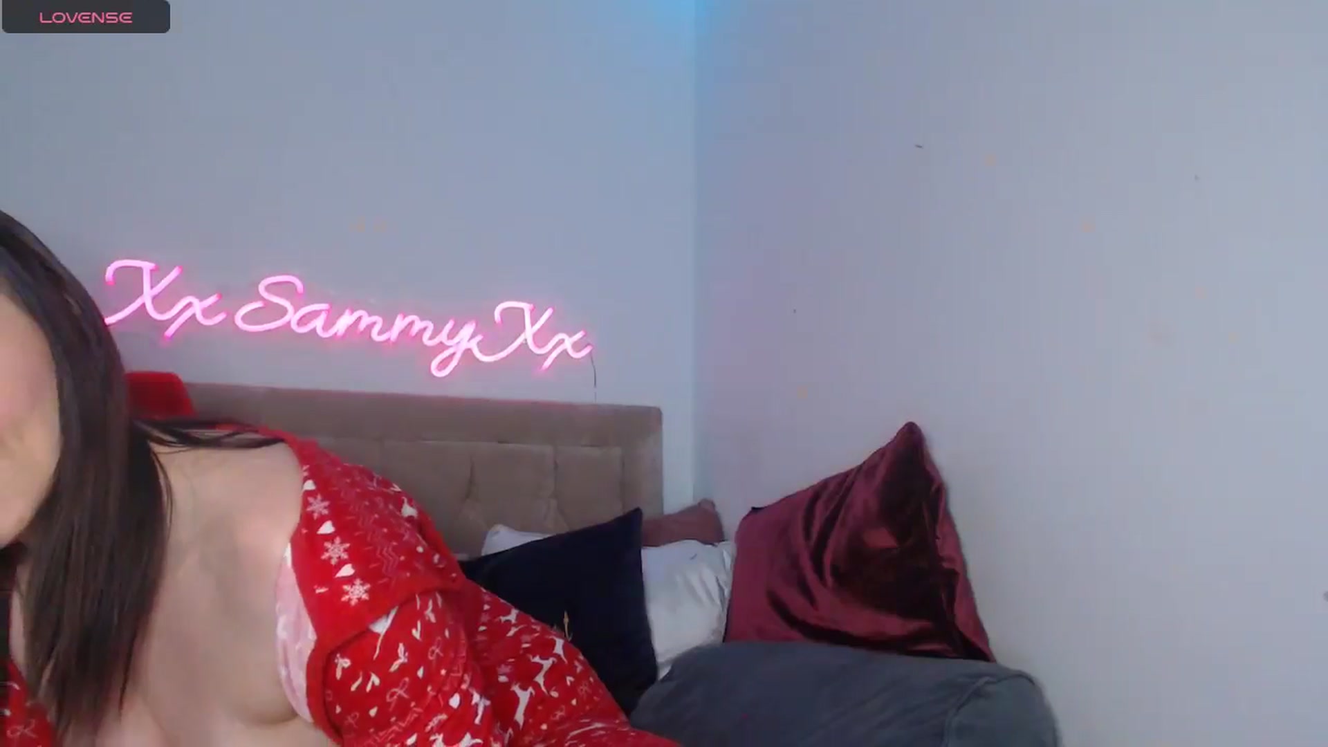 Gallery image thumbnail from innocentSamx's myfreecams stream on, 12/21/2024, 17:00 image 8 of 20