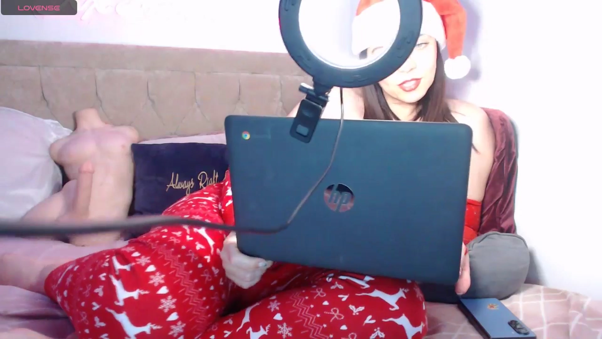 Gallery image thumbnail from innocentSamx's myfreecams stream on, 12/21/2024, 17:00 image 18 of 20
