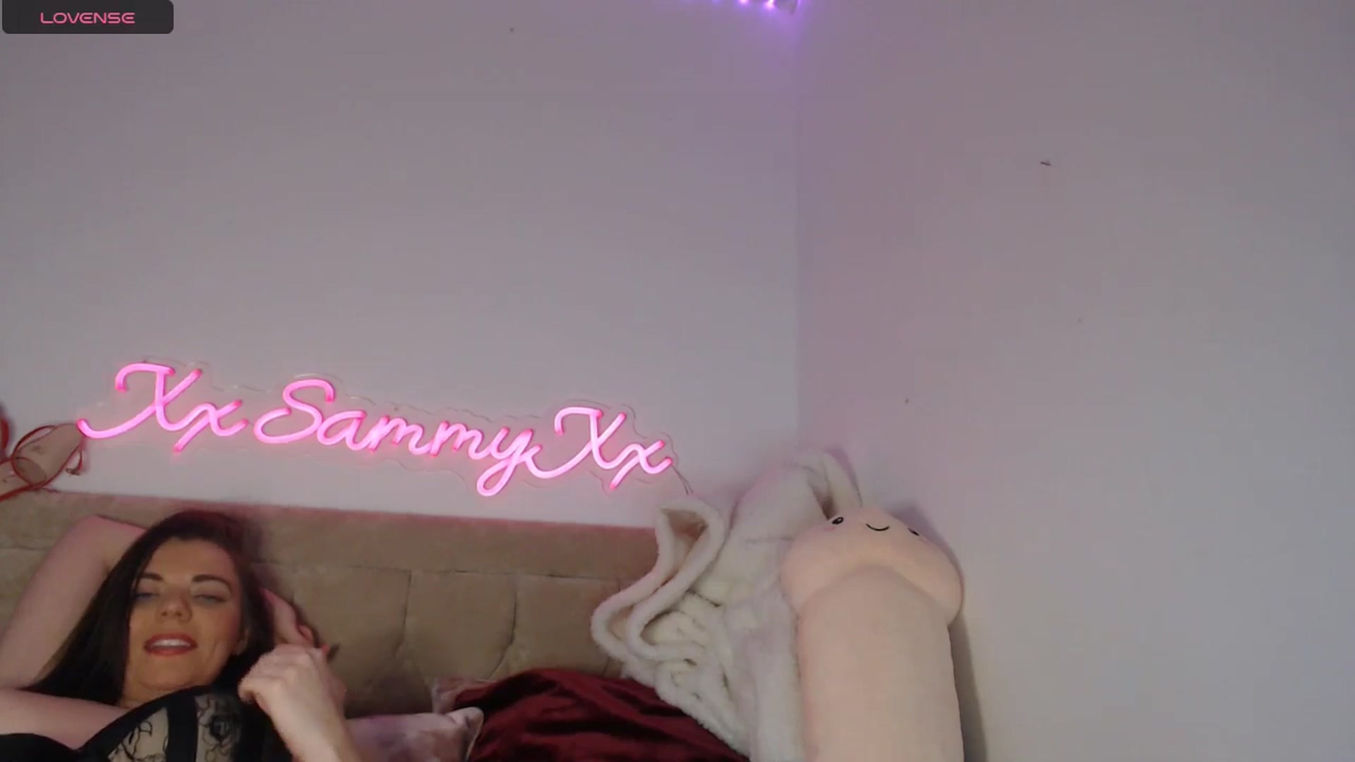 Gallery image thumbnail from innocentSamx's myfreecams stream on, 12/28/2024, 16:26 image 18 of 20
