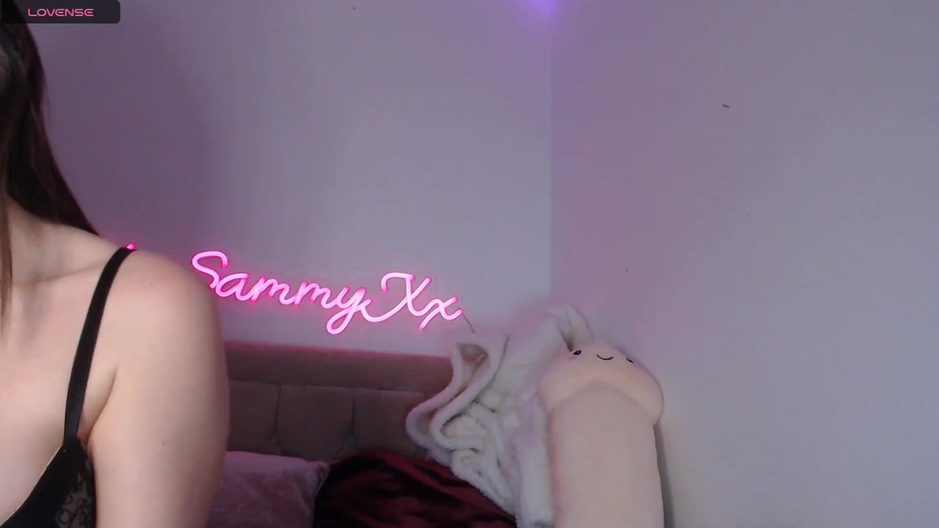 Gallery image thumbnail from innocentSamx's myfreecams stream on, 12/28/2024, 16:26 image 4 of 20