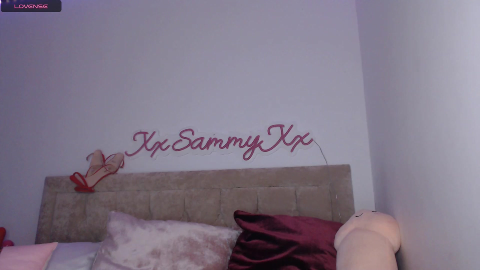 Gallery image thumbnail from innocentSamx's myfreecams stream on, 12/29/2024, 13:07 image 1 of 20