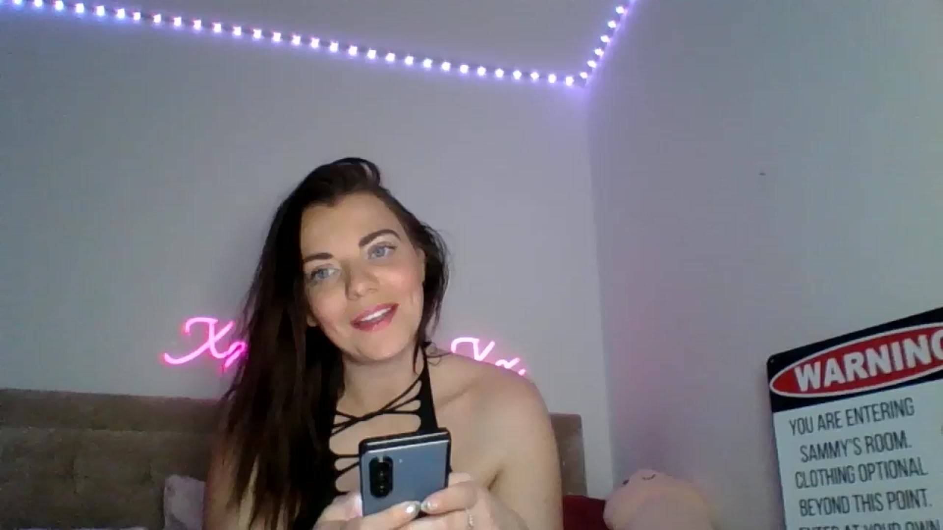 Gallery image thumbnail from innocentSamx's myfreecams stream on, 12/29/2024, 13:59 image 18 of 20