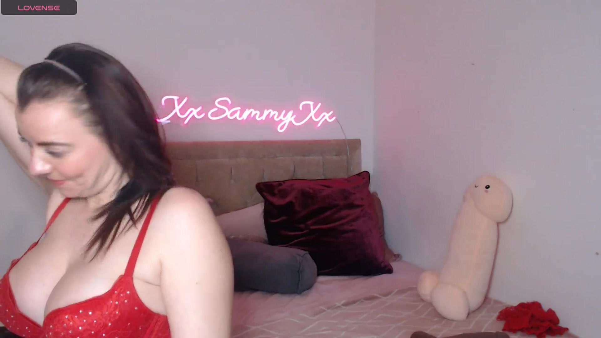 Gallery image thumbnail from innocentSamx's myfreecams stream on, 01/01/2025, 05:34 image 13 of 20