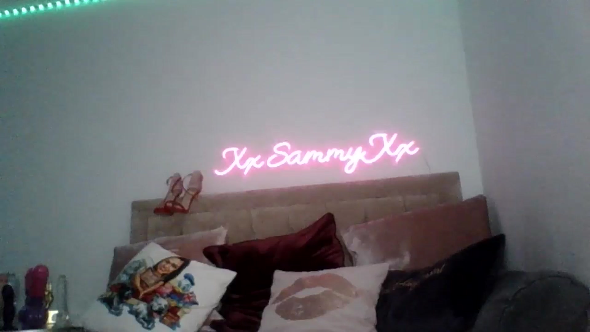 Gallery image thumbnail from innocentSamx's myfreecams stream on, 01/05/2025, 16:07 image 14 of 20