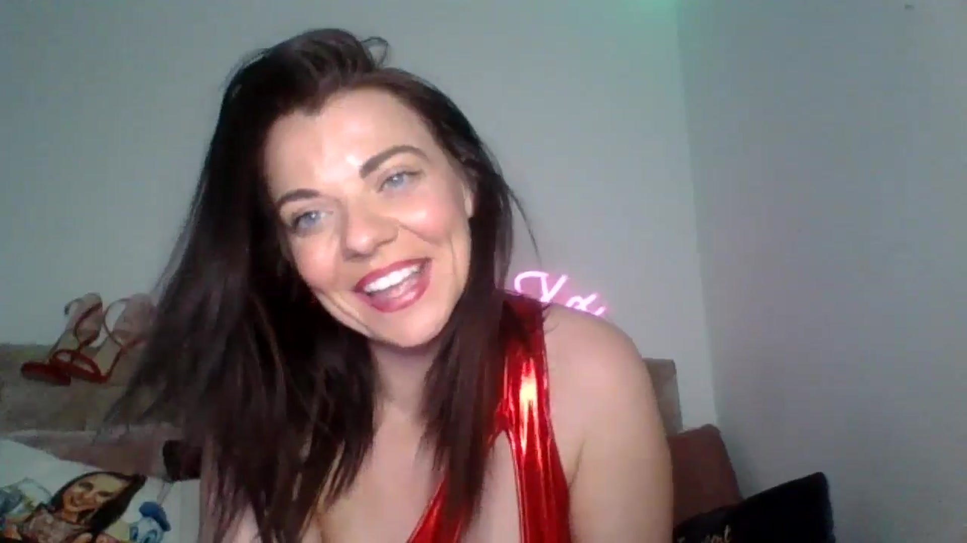 Gallery image thumbnail from innocentSamx's myfreecams stream on, 01/05/2025, 17:16 image 19 of 20