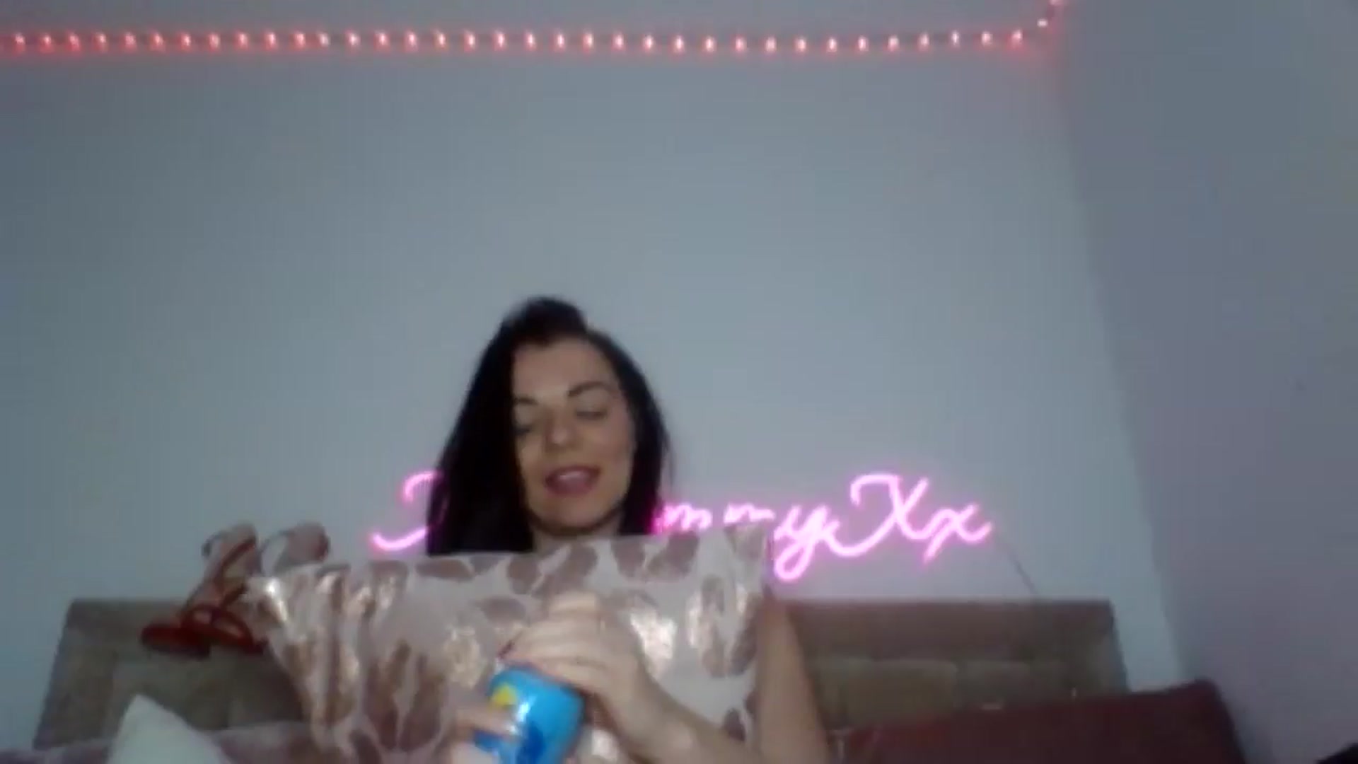 Gallery image thumbnail from innocentSamx's myfreecams stream on, 01/05/2025, 17:16 image 15 of 20