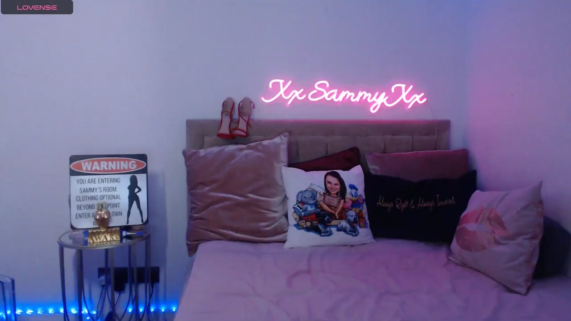 Gallery image thumbnail from innocentSamx's myfreecams stream on, 01/07/2025, 20:37 image 6 of 20