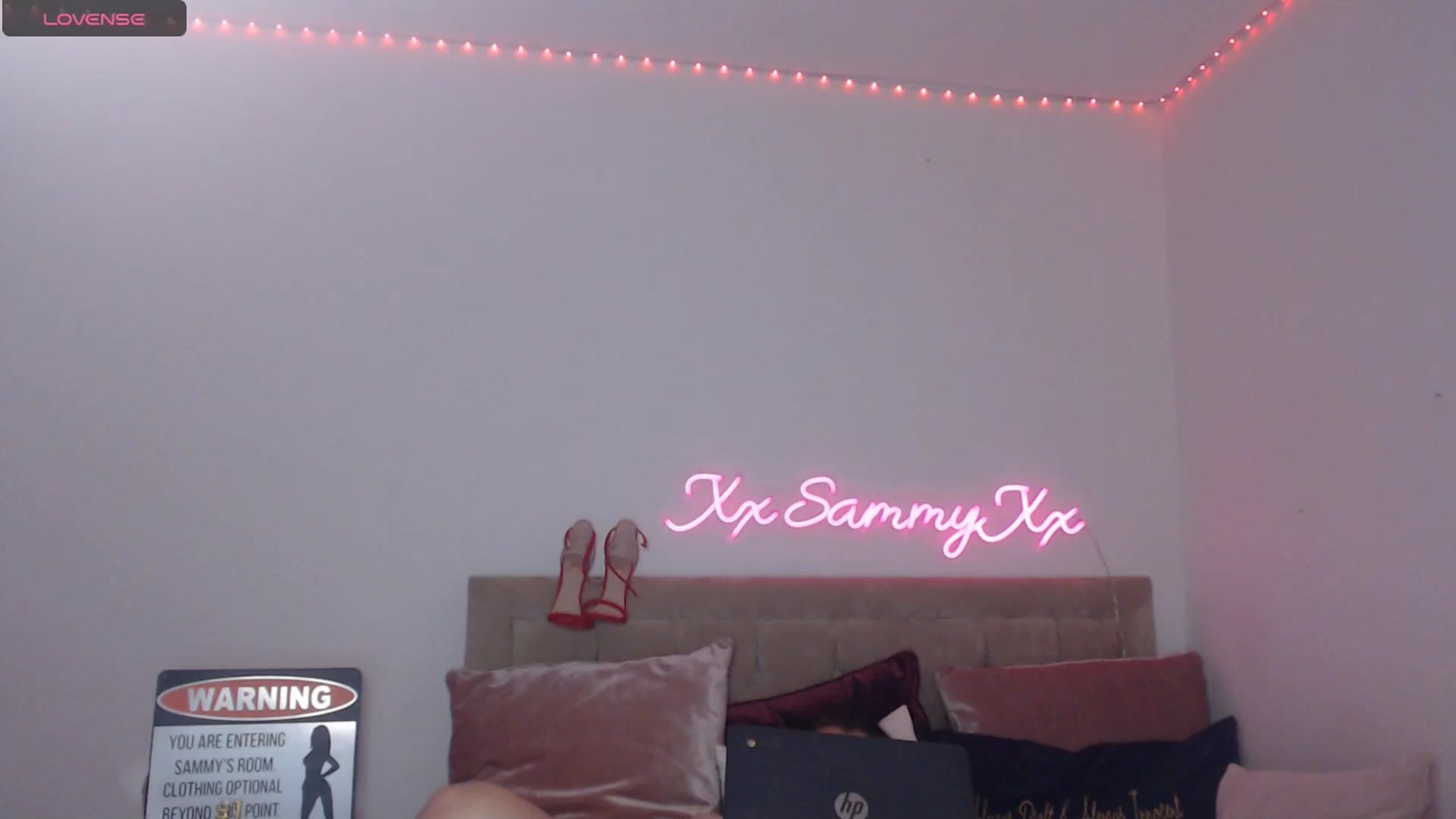 Gallery image thumbnail from innocentSamx's myfreecams stream on, 01/07/2025, 21:05 image 12 of 20