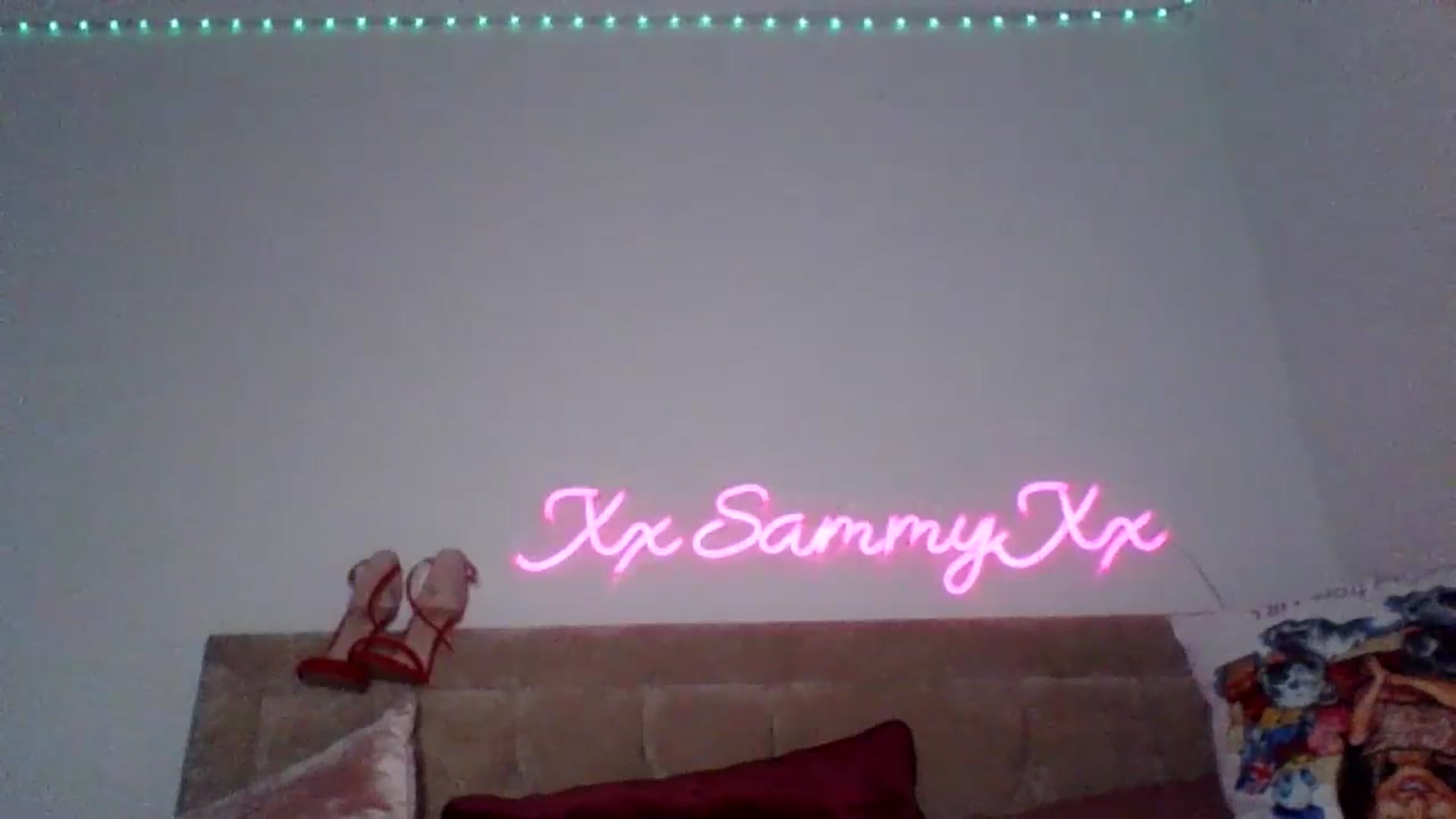 Gallery image thumbnail from innocentSamx's myfreecams stream on, 01/08/2025, 02:03 image 10 of 20