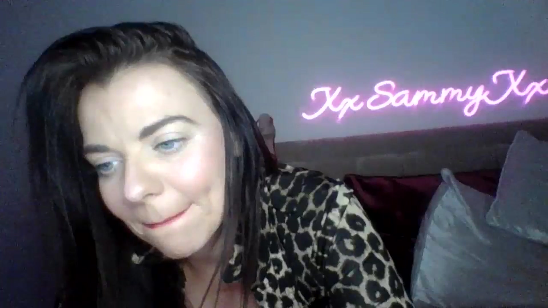 Gallery image thumbnail from innocentSamx's myfreecams stream on, 01/16/2025, 16:10 image 5 of 20