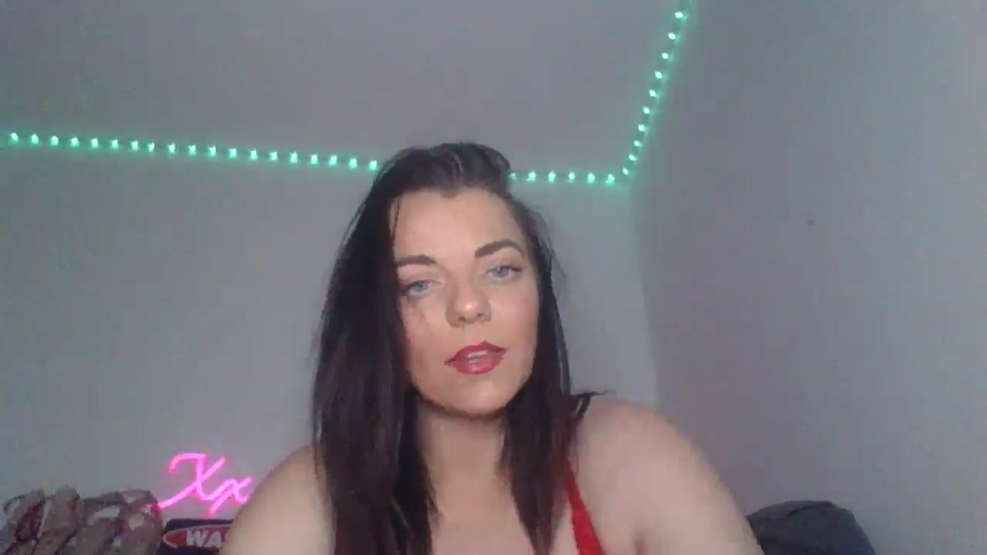 Gallery image thumbnail from innocentSamx's myfreecams stream on, 01/18/2025, 15:31 image 2 of 20