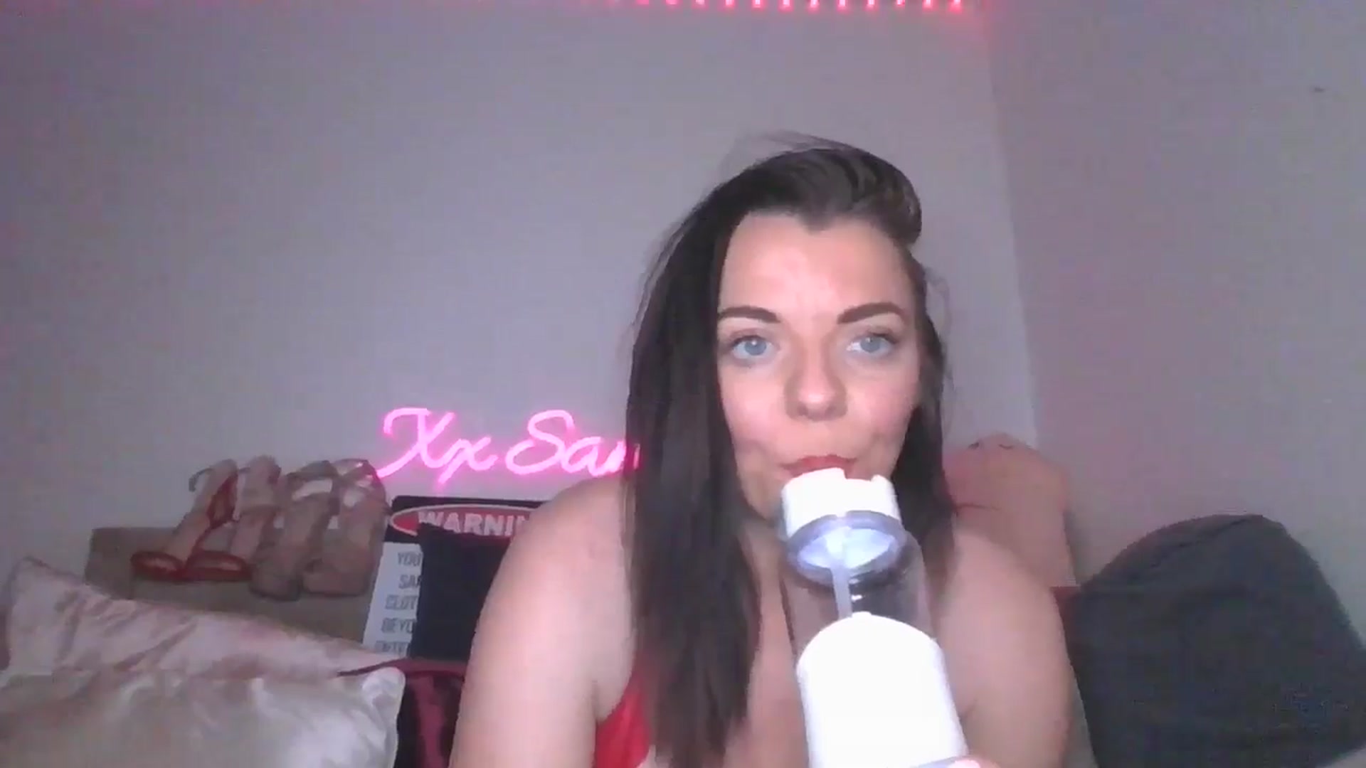 Gallery image thumbnail from innocentSamx's myfreecams stream on, 01/18/2025, 17:09 image 4 of 20