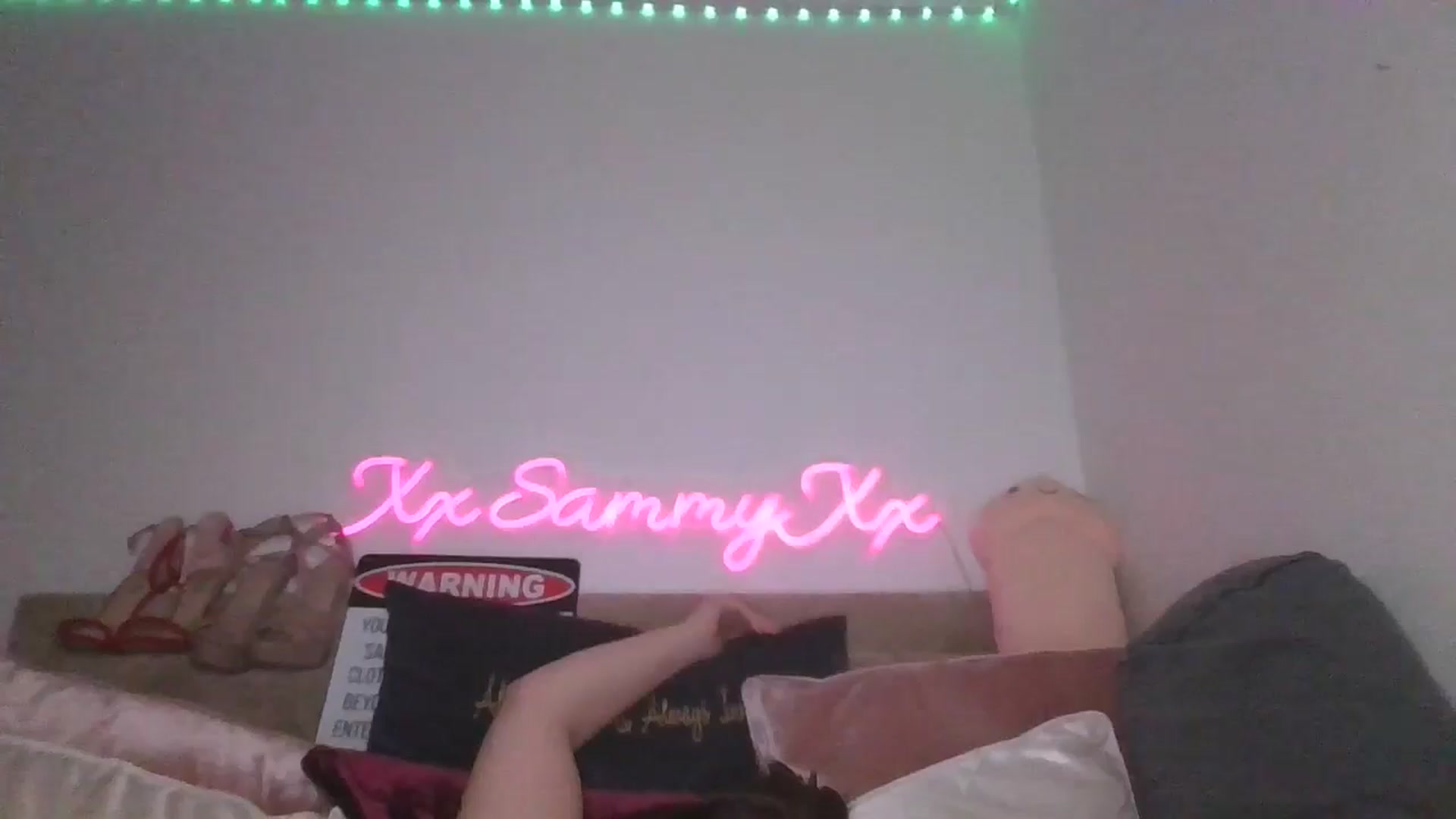 Gallery image thumbnail from innocentSamx's myfreecams stream on, 01/18/2025, 17:09 image 11 of 20