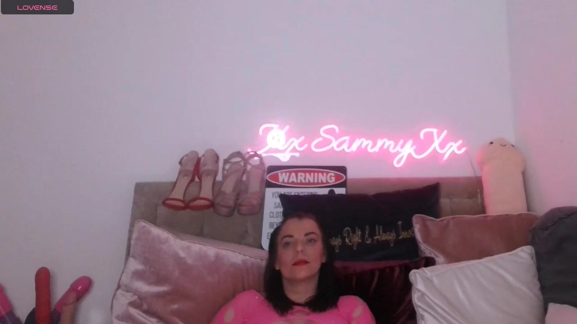 Gallery image thumbnail from innocentSamx's myfreecams stream on, 01/19/2025, 14:51 image 2 of 20