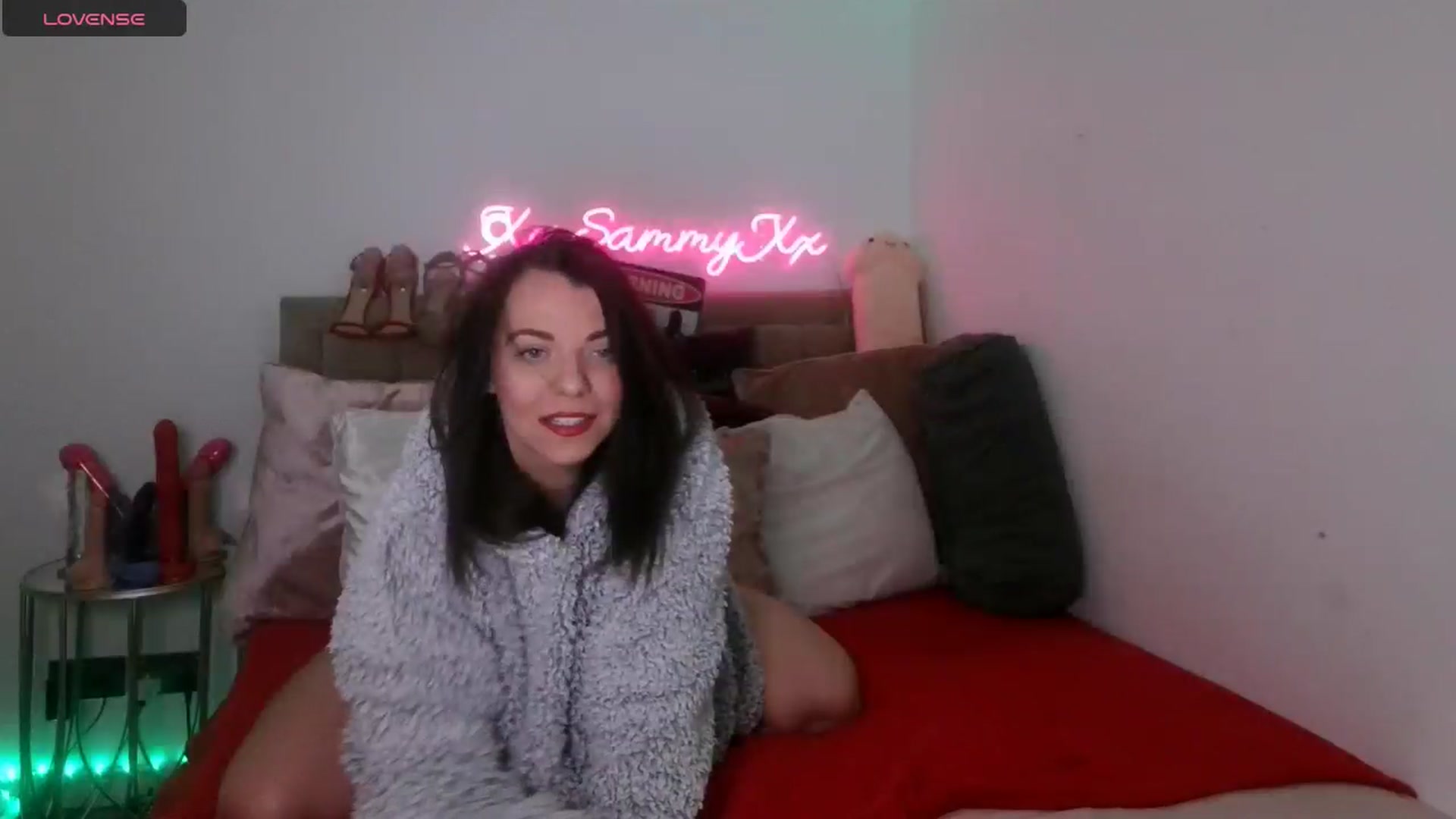 Gallery image thumbnail from innocentSamx's myfreecams stream on, 01/21/2025, 14:24 image 5 of 20