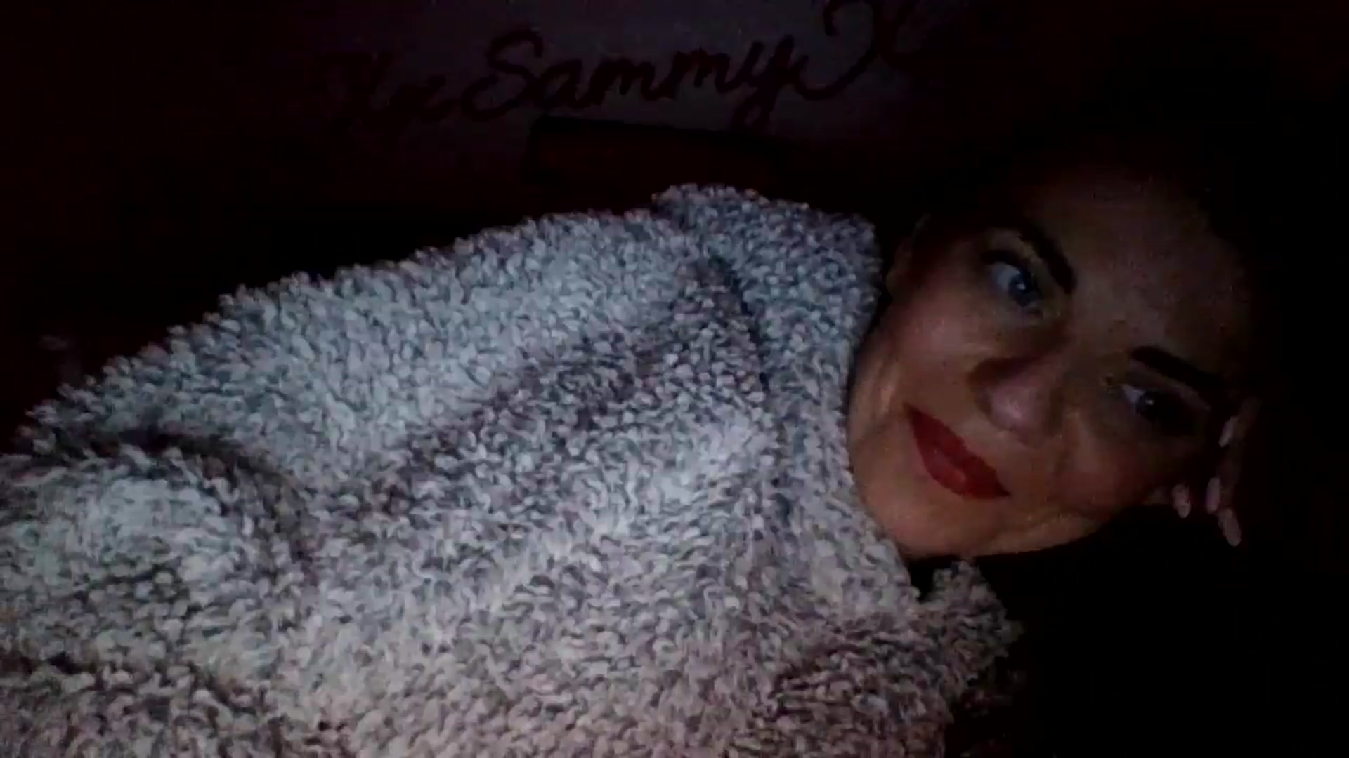 Gallery image thumbnail from innocentSamx's myfreecams stream on, 01/21/2025, 21:16 image 6 of 20