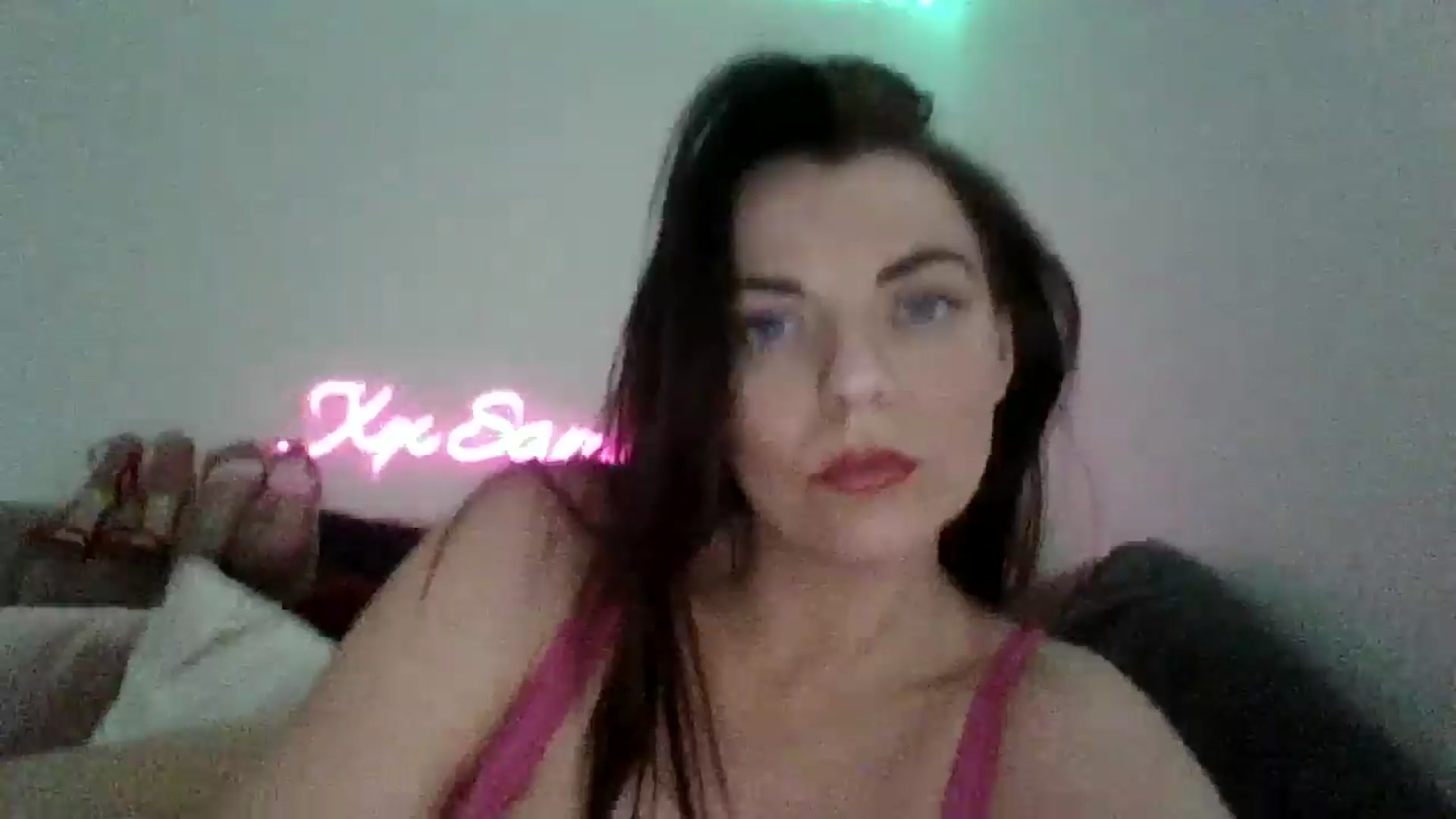 Gallery image thumbnail from innocentSamx's myfreecams stream on, 01/21/2025, 21:16 image 17 of 20