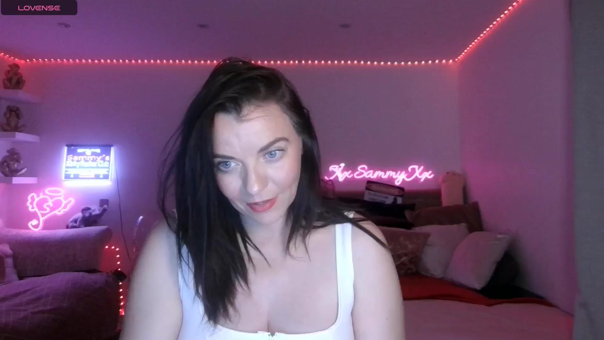 Gallery image thumbnail from innocentSamx's myfreecams stream on, 01/23/2025, 16:18 image 1 of 20