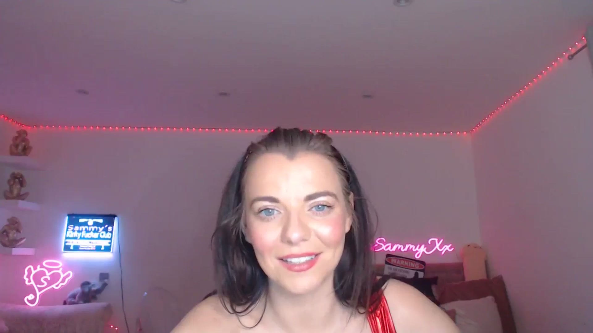 Gallery image thumbnail from innocentSamx's myfreecams stream on, 01/25/2025, 16:37 image 13 of 20