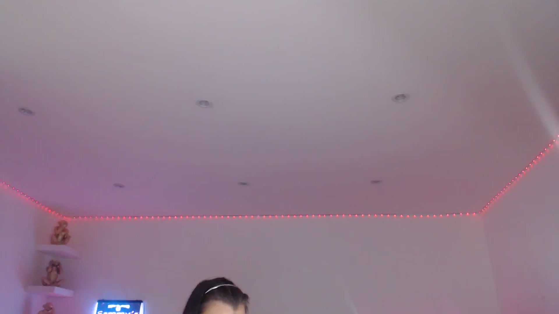 Gallery image thumbnail from innocentSamx's myfreecams stream on, 01/25/2025, 18:53 image 3 of 20