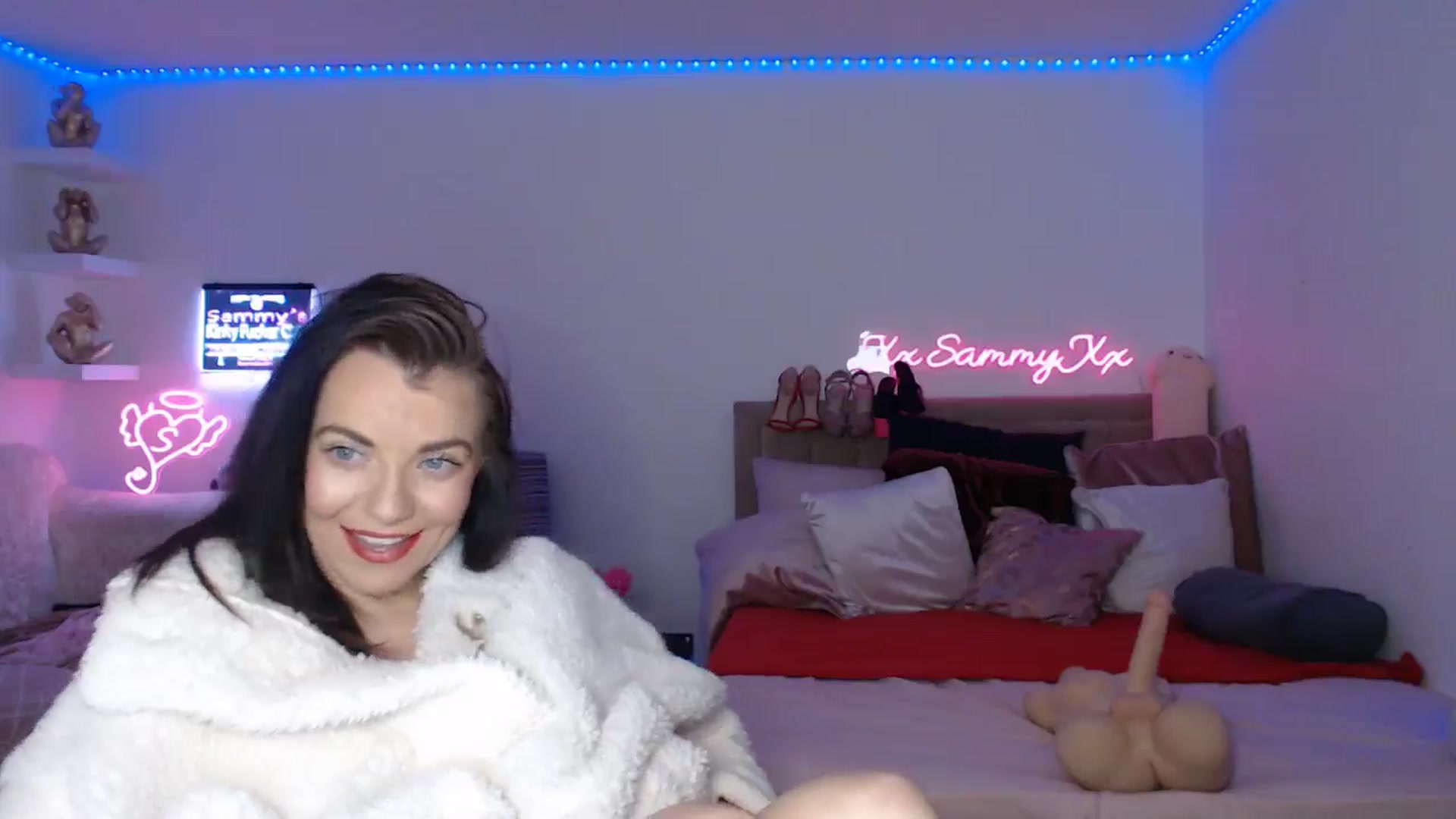 Gallery image thumbnail from innocentSamx's myfreecams stream on, 02/01/2025, 14:47 image 2 of 20