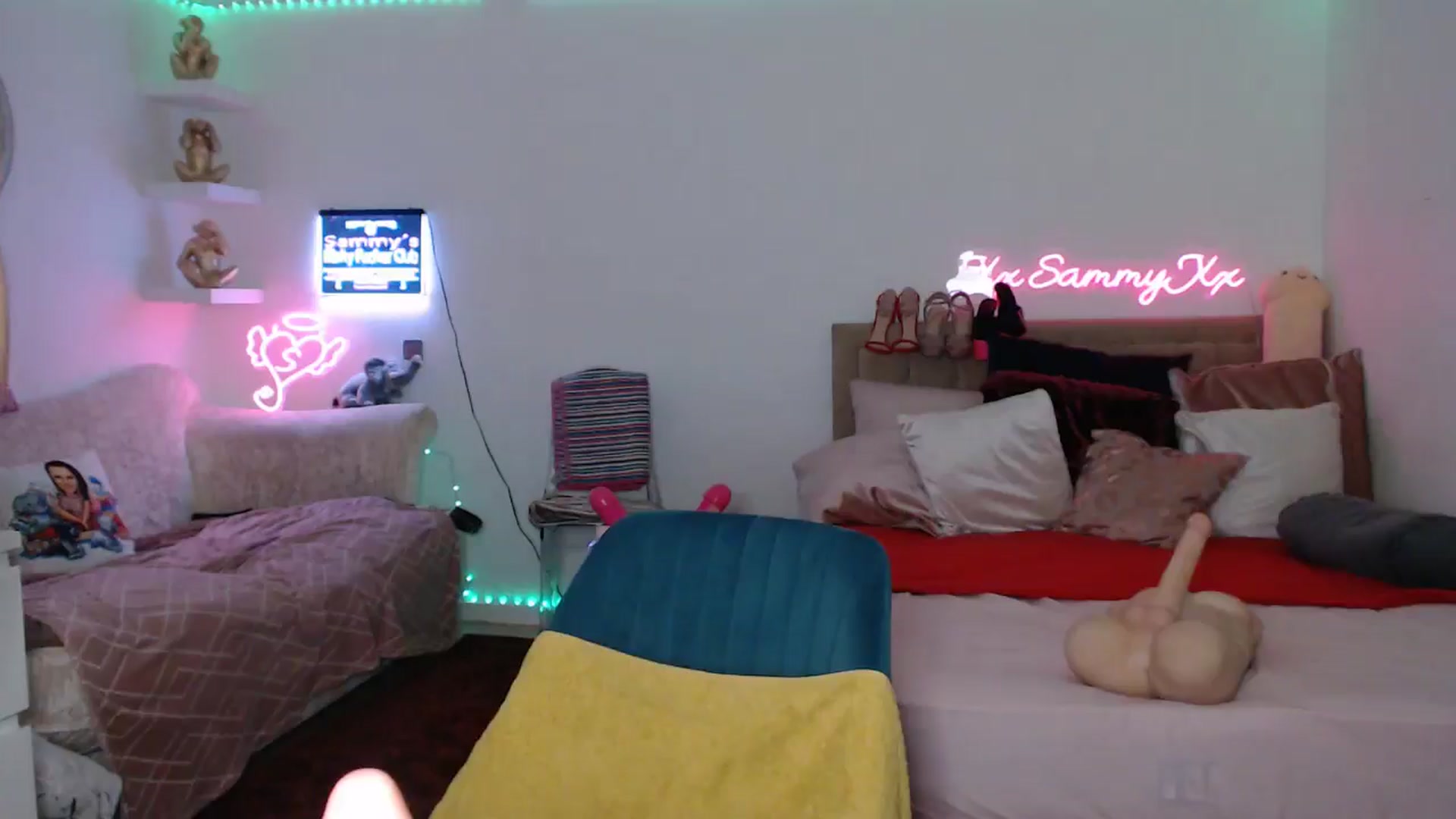 Gallery image thumbnail from innocentSamx's myfreecams stream on, 02/01/2025, 18:10 image 2 of 20