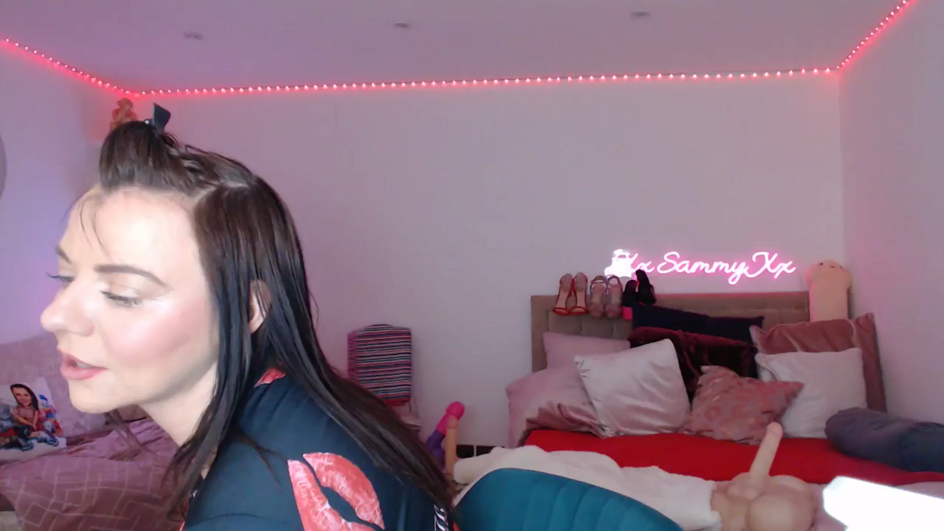 Gallery image thumbnail from innocentSamx's myfreecams stream on, 02/02/2025, 15:28 image 9 of 20