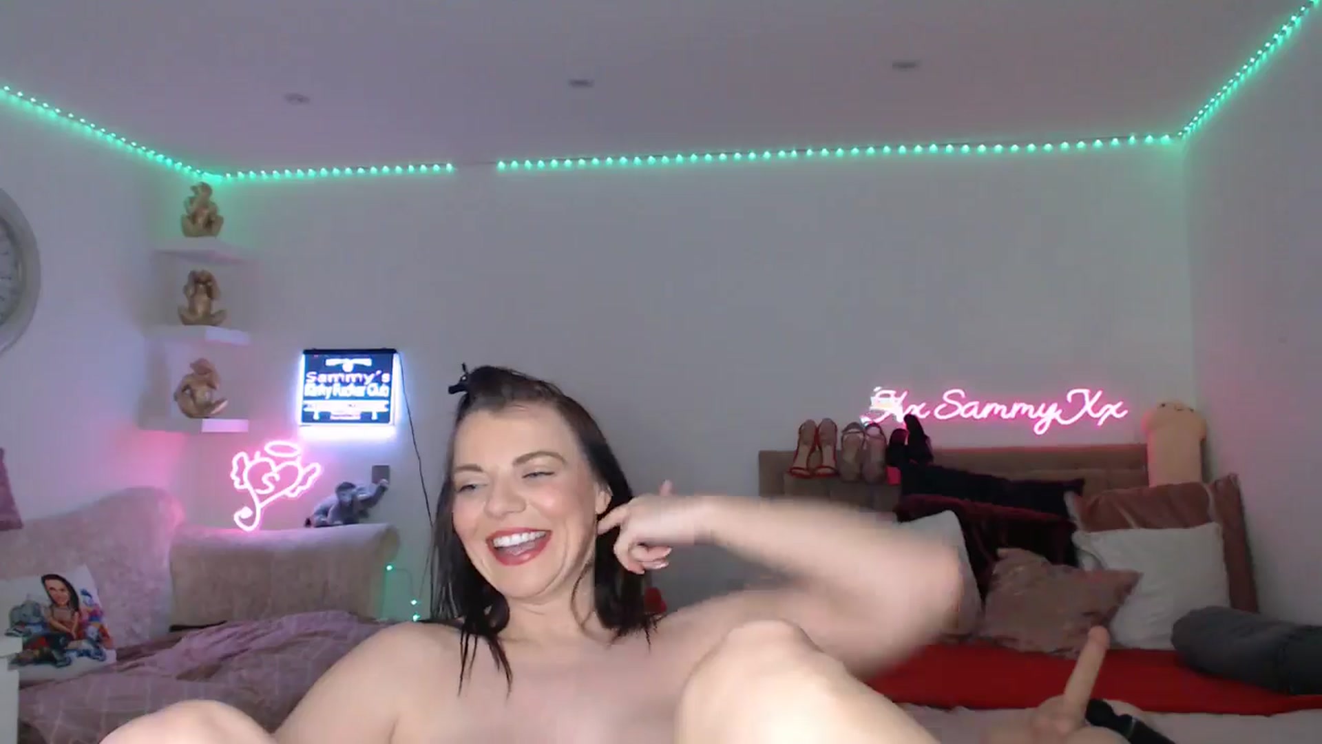 Gallery image thumbnail from innocentSamx's myfreecams stream on, 02/02/2025, 17:47 image 6 of 20