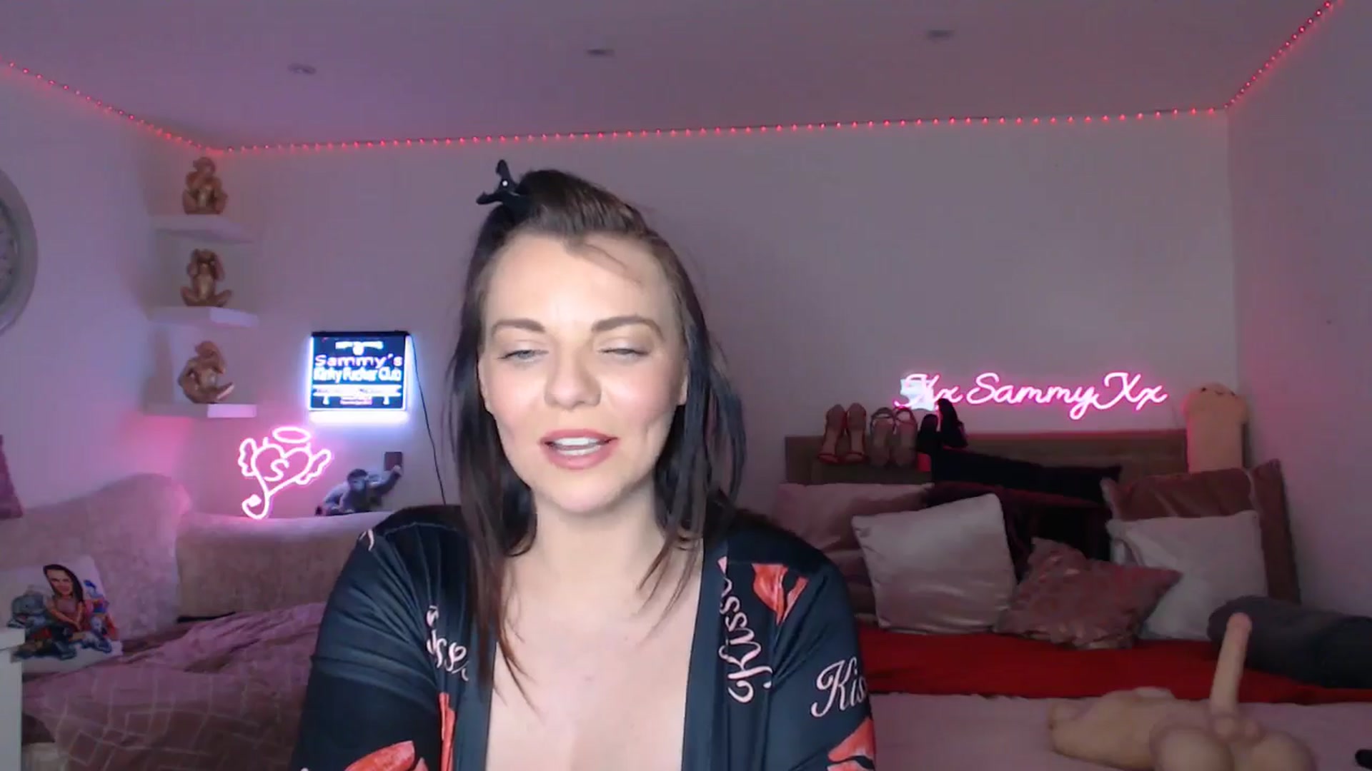 Gallery image thumbnail from innocentSamx's myfreecams stream on, 02/02/2025, 18:08 image 8 of 20