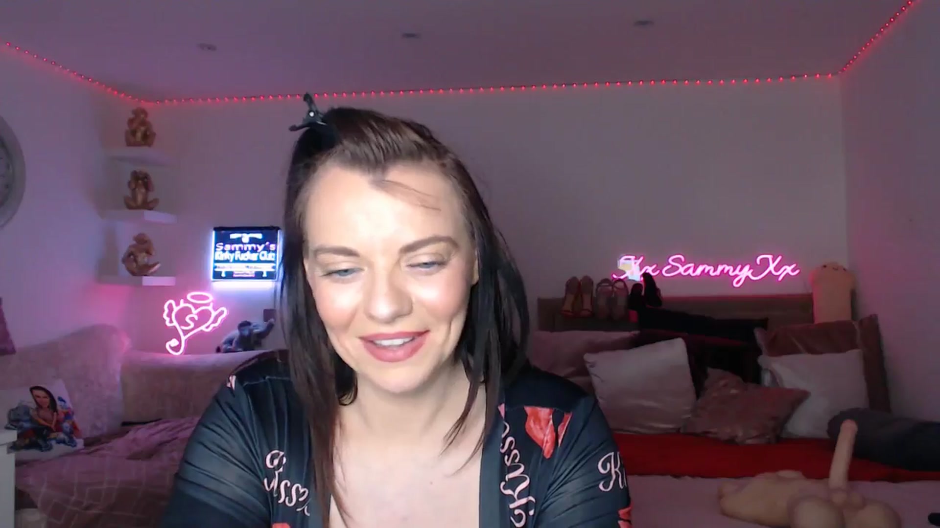 Gallery image thumbnail from innocentSamx's myfreecams stream on, 02/02/2025, 18:08 image 7 of 20