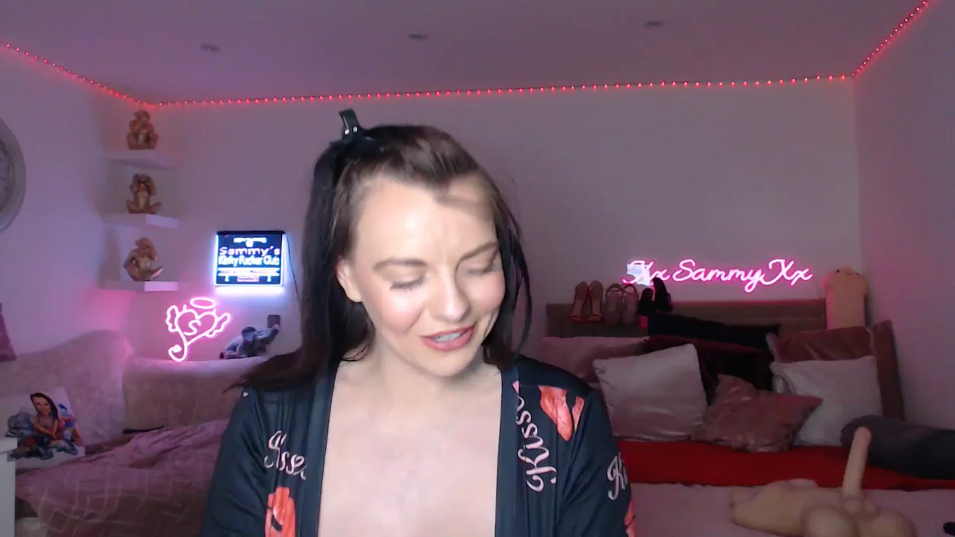 Gallery image thumbnail from innocentSamx's myfreecams stream on, 02/02/2025, 18:08 image 5 of 20