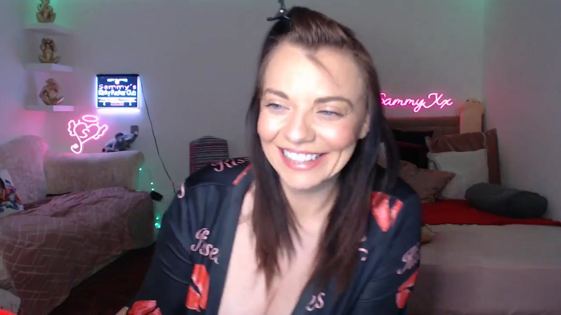 Gallery image thumbnail from innocentSamx's myfreecams stream on, 02/02/2025, 19:03 image 7 of 20