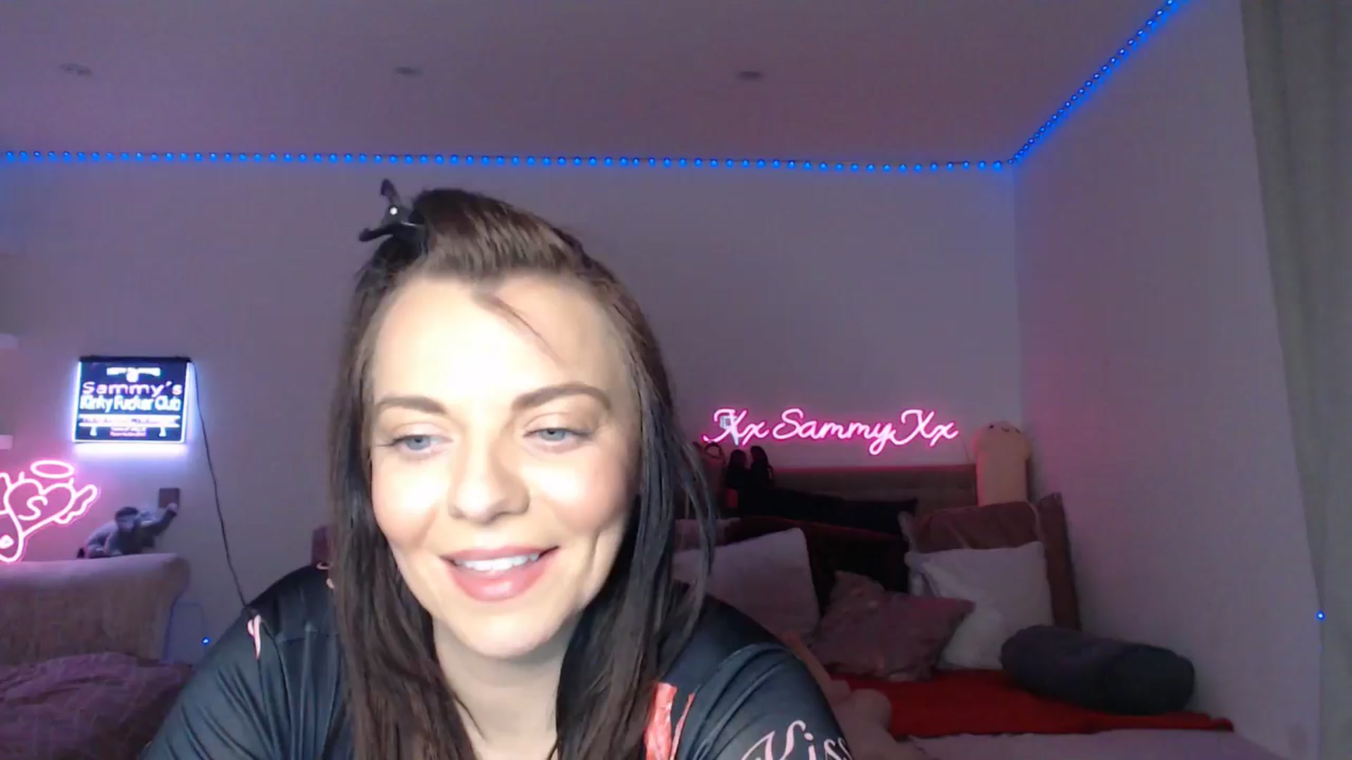 Gallery image thumbnail from innocentSamx's myfreecams stream on, 02/02/2025, 19:20 image 14 of 20