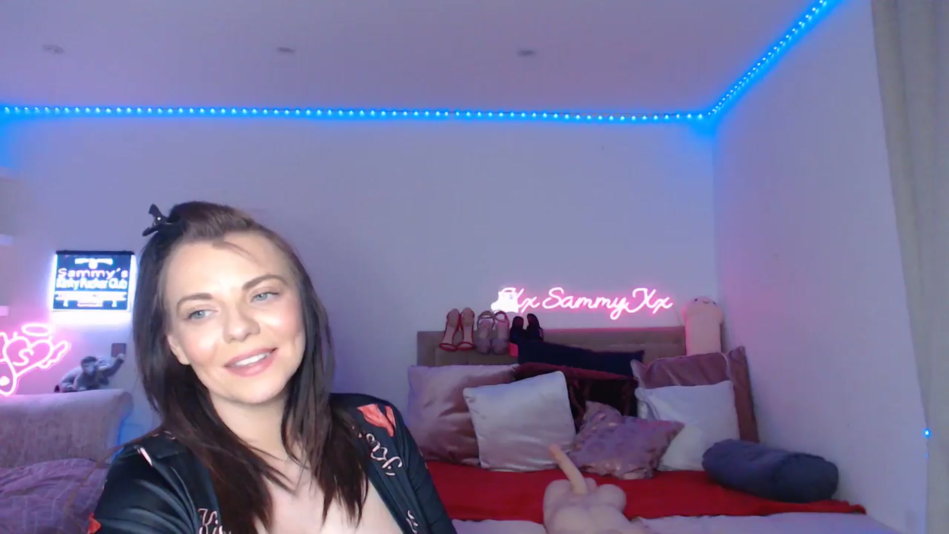 Gallery image thumbnail from innocentSamx's myfreecams stream on, 02/02/2025, 19:34 image 2 of 20