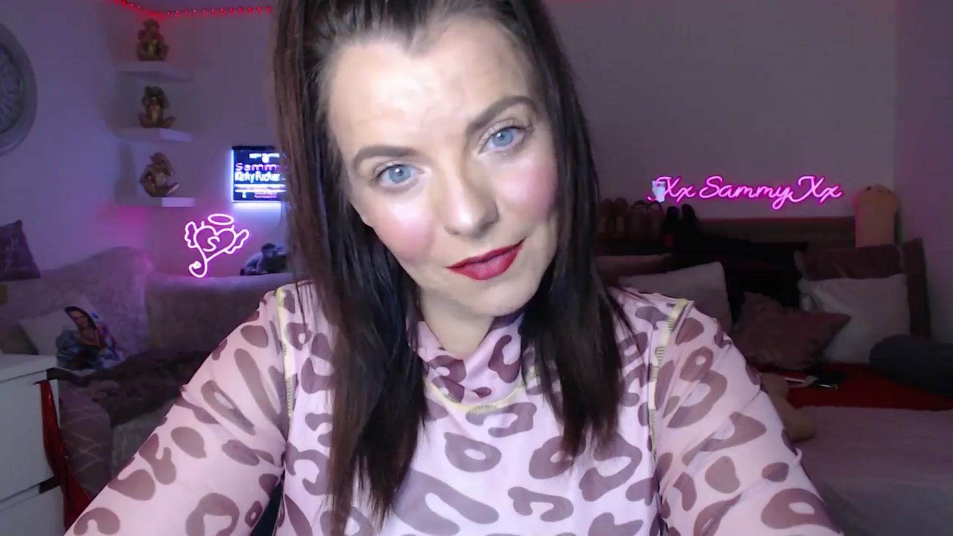 Gallery image thumbnail from innocentSamx's myfreecams stream on, 02/06/2025, 13:38 image 14 of 20